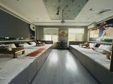 搶占黃金地段 教育綜合體融合社區與美食街的雙重優勢，打造穩定客源的教育場地